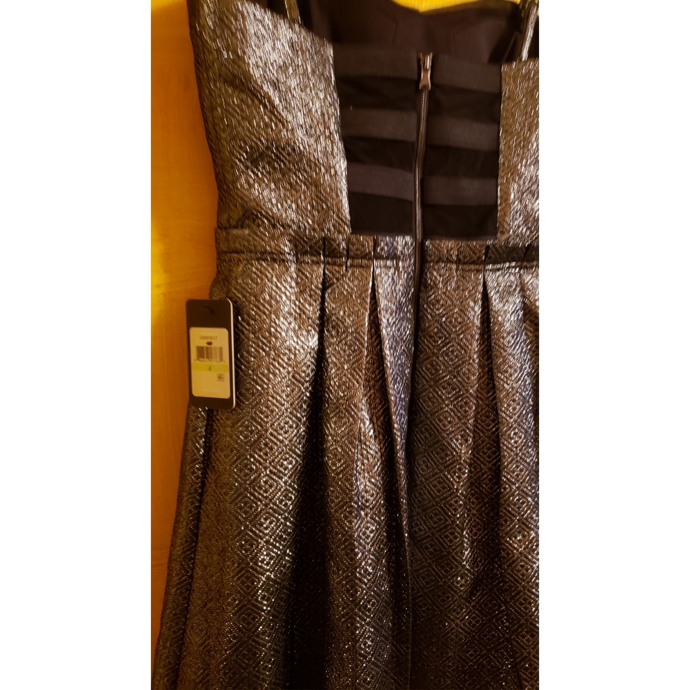 GUESS METALLIC SLIVER COCKTAIL DRESS - Picture 2 of 6